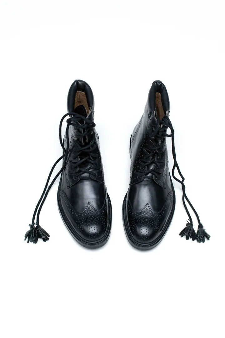 Ghillie Brogue Boots