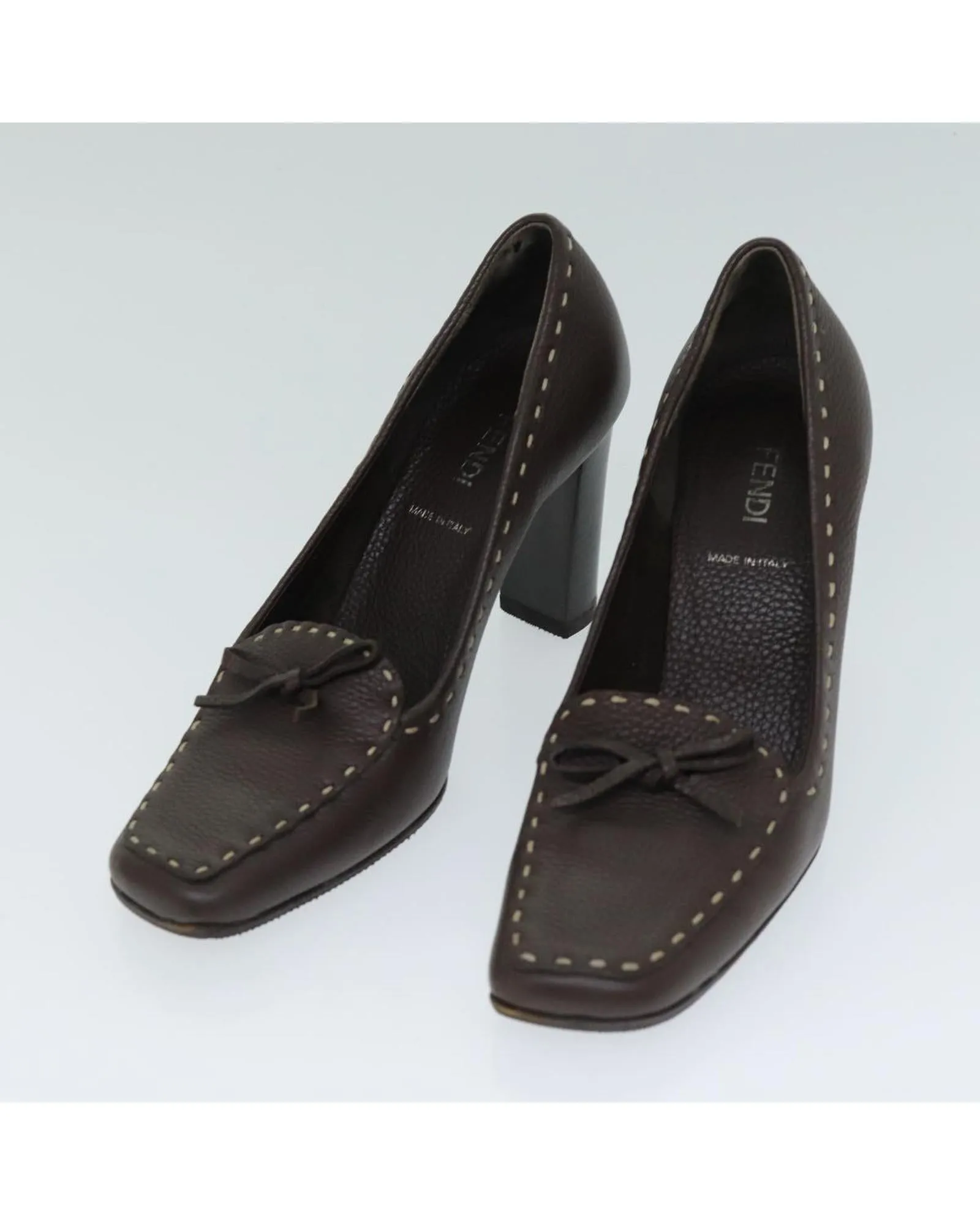 Leather Shoes 2-Set with Authentic Design and Detailing